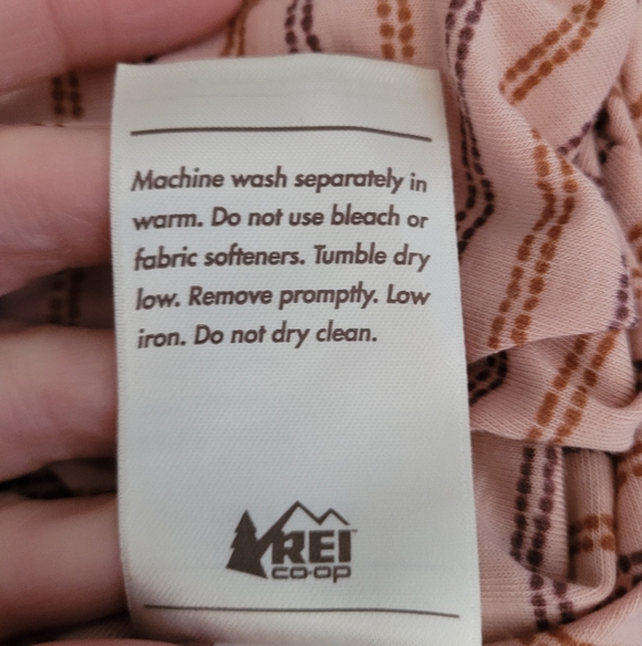 REI Top! - Picture 4 of 5